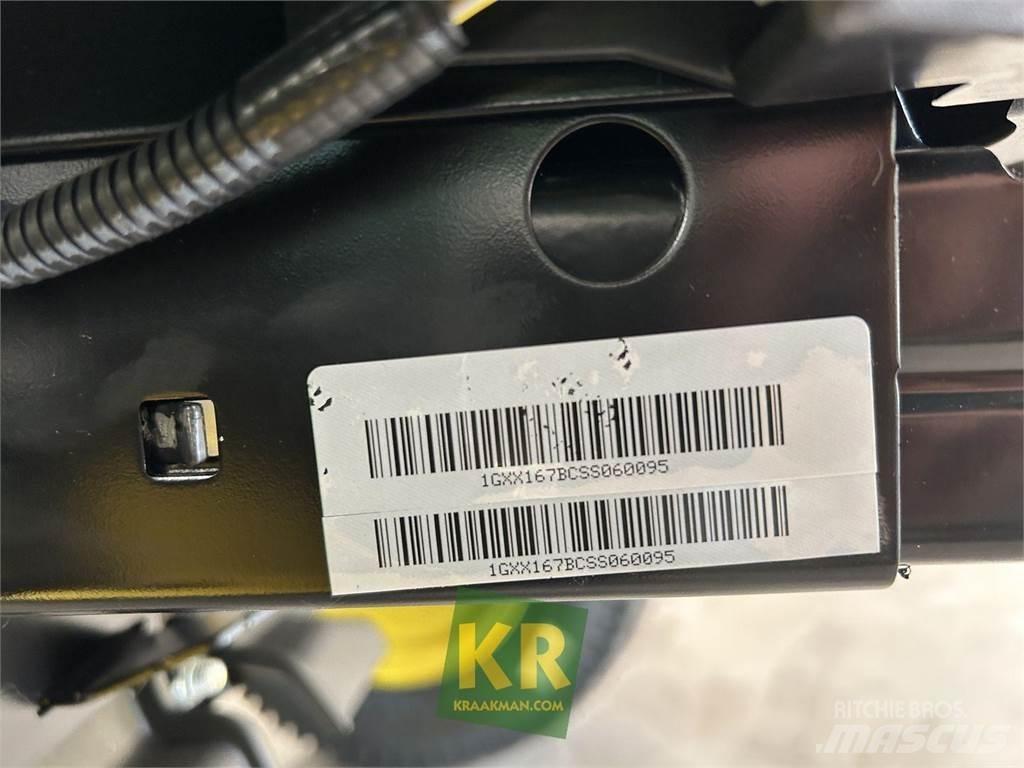 John Deere X167 Самохідні газонокосарки