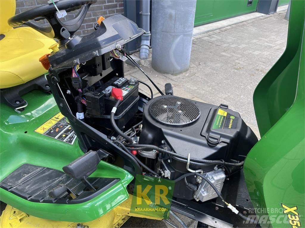 John Deere X354 Самохідні газонокосарки