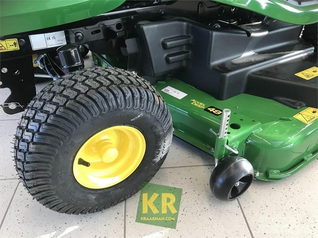 John Deere X370 Самохідні газонокосарки