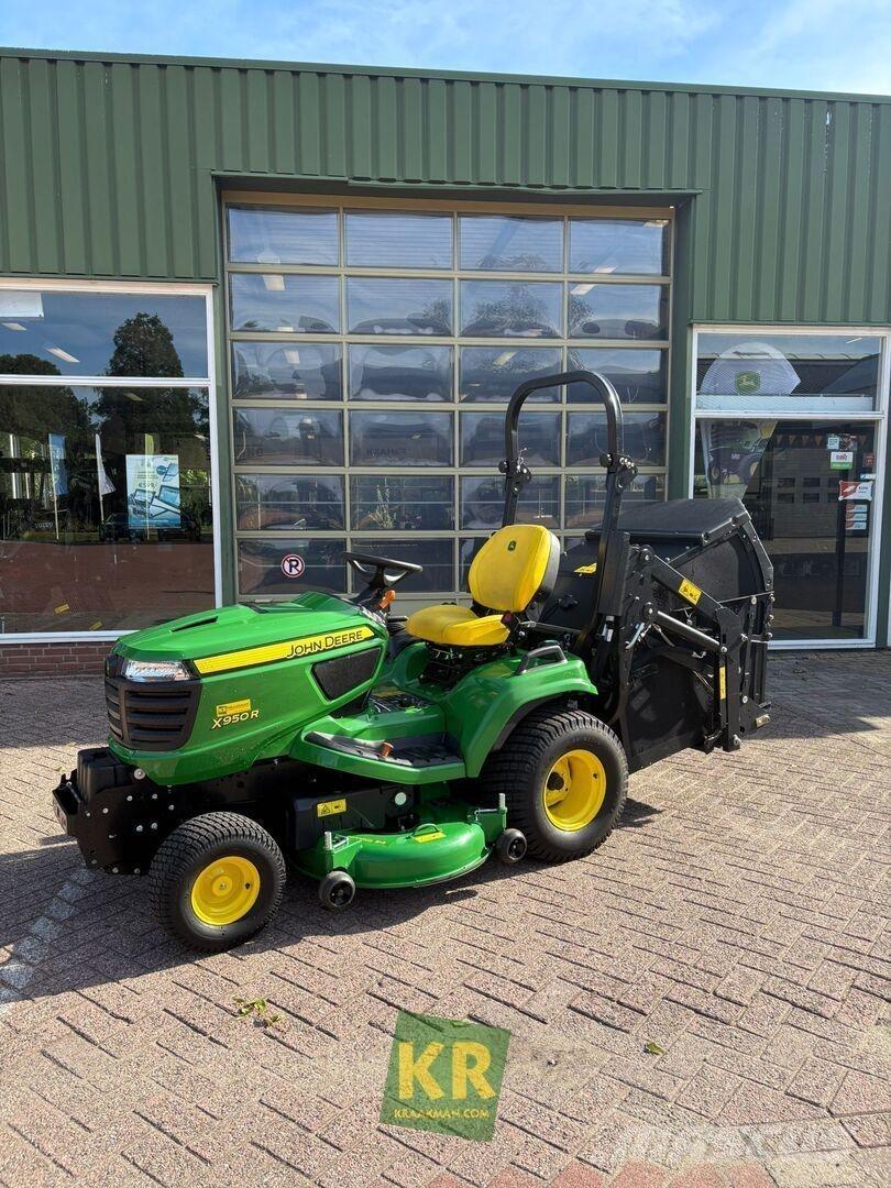 John Deere X950R Самохідні газонокосарки