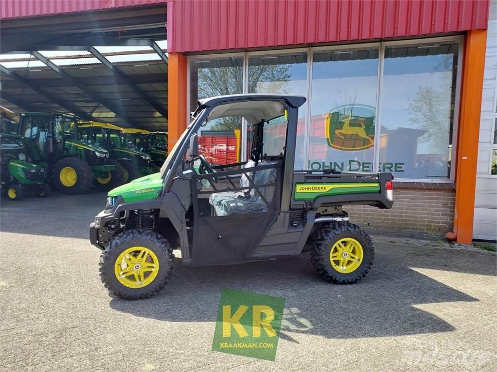 John Deere XUV835M Всюдиходи