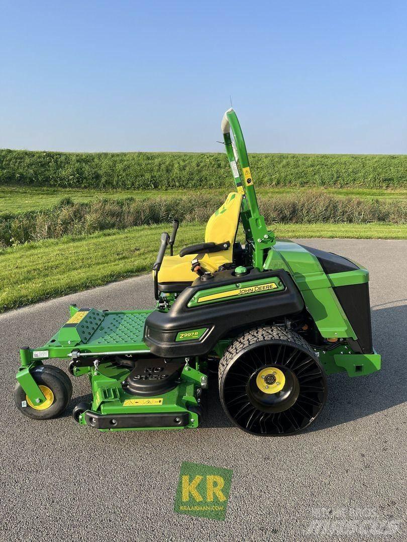 John Deere Z997R Самохідні газонокосарки