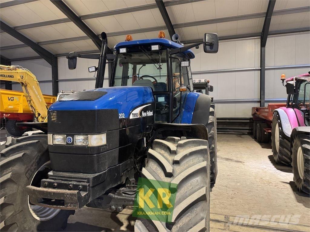 New Holland TM190 Трактори