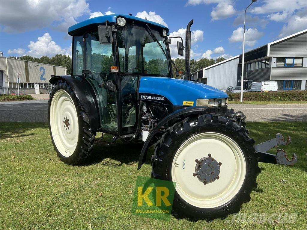 New Holland TN75S Трактори