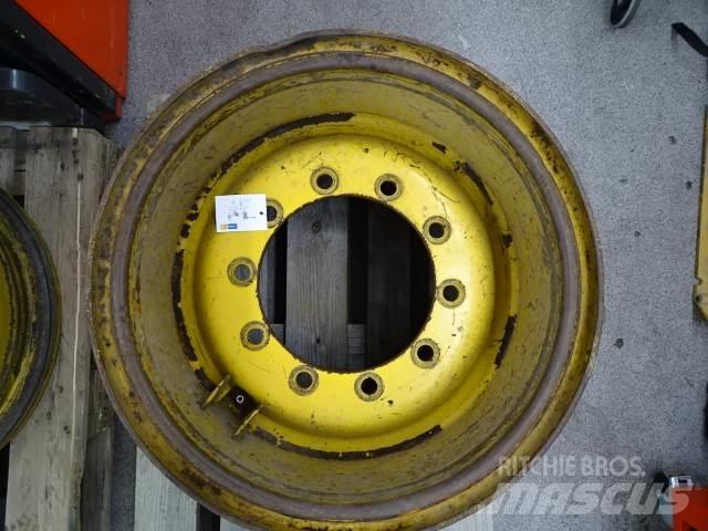 Volvo L70D Fälg Шини