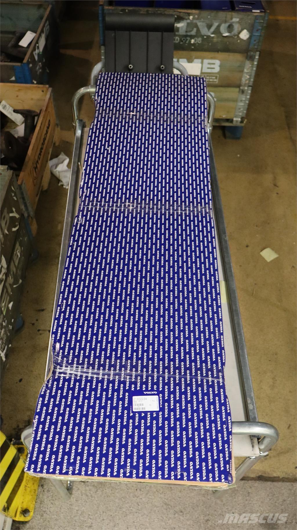 Volvo PACKNING Двигуни