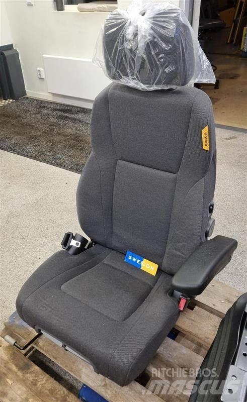 Volvo STOL Кабіна