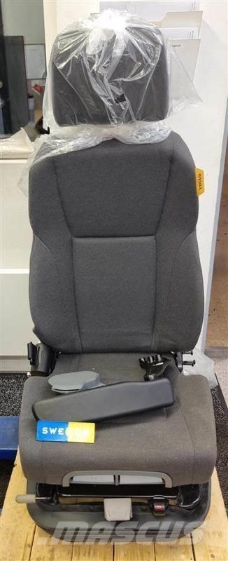 Volvo STOL Кабіна