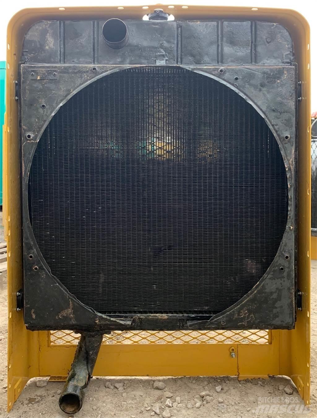 CAT 3304 Радіатори