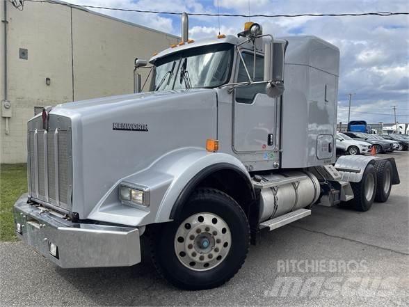 Kenworth T800 Тягачі