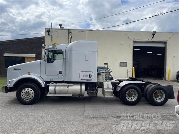 Kenworth T800 Тягачі