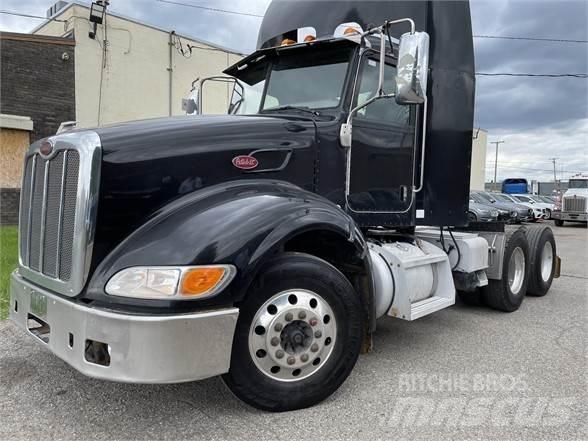 Peterbilt 386 Тягачі