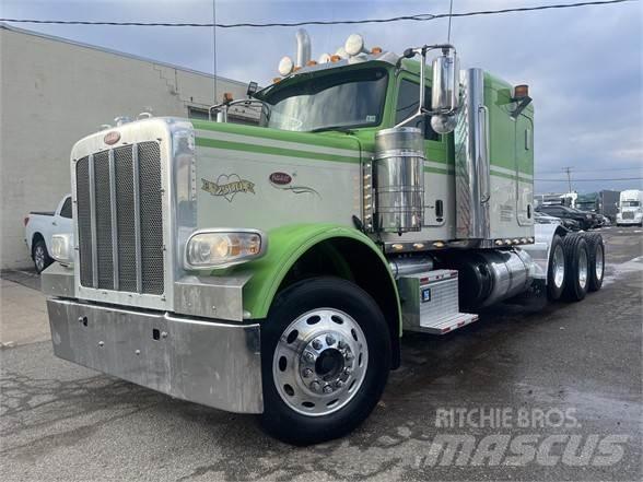 Peterbilt 389 Тягачі