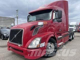 Volvo VNL64T730 Тягачі