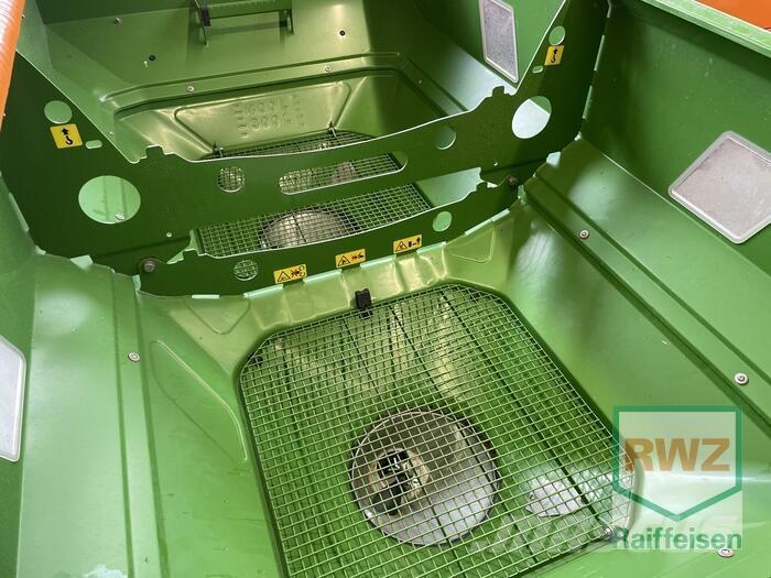 Amazone Düngerstreuer Розсіювач мінеральних добрив