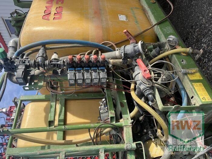 Amazone Spritzen Причіпні обприскувачі