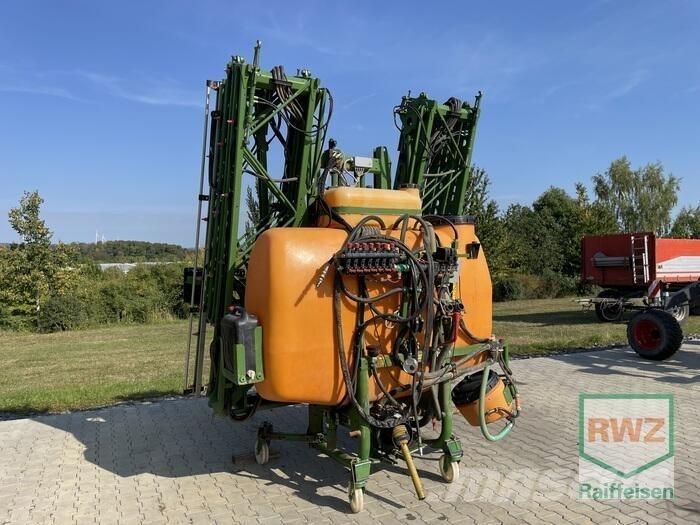 Amazone Spritzen Причіпні обприскувачі