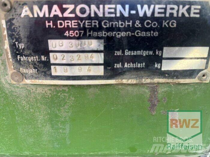 Amazone UG 3000 Причіпні обприскувачі