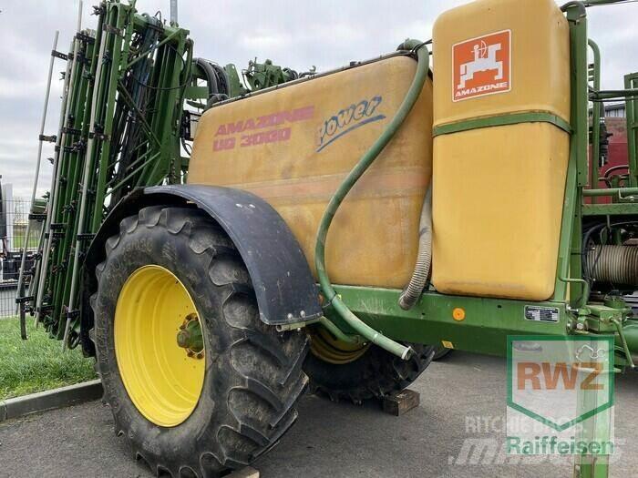 Amazone UG 3000 Power Причіпні обприскувачі