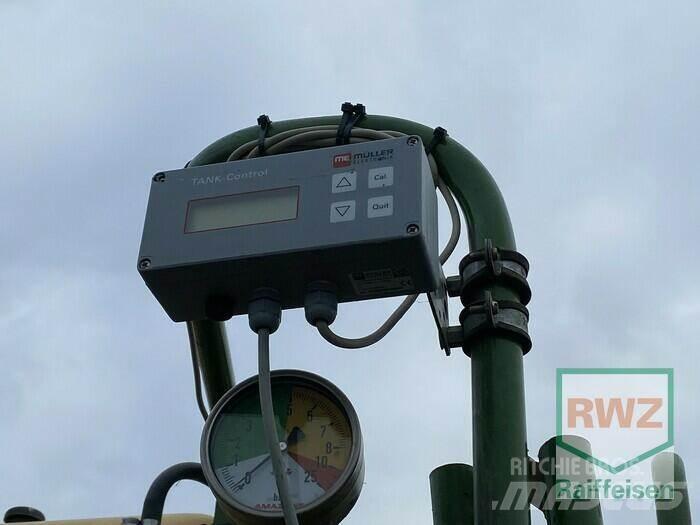Amazone UG 3000 Power Причіпні обприскувачі