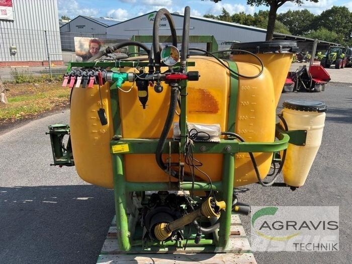 Amazone US 804 T Причіпні обприскувачі