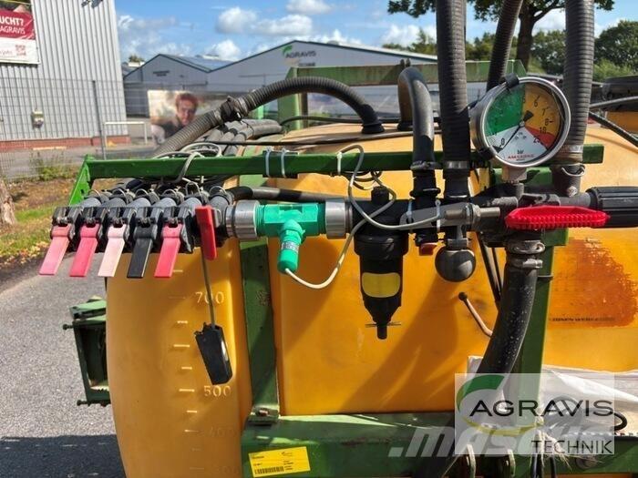 Amazone US 804 T Причіпні обприскувачі
