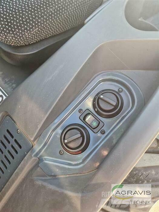 Avant 760I Фронтальні навантажувачі