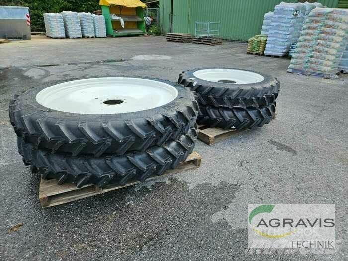 BKT KR270/95R42 Колеса