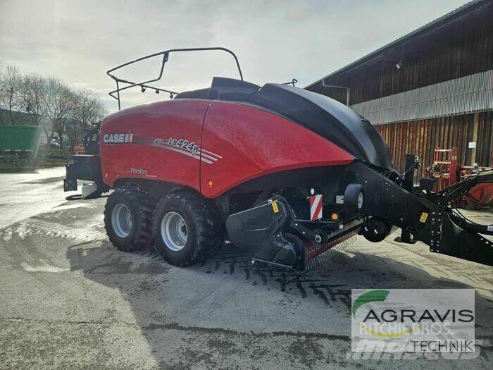 Case IH LB 424 R RL6 Тюкові прес-підбирачі