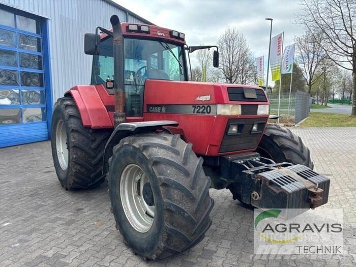 Case IH MAGNUM 225 Трактори