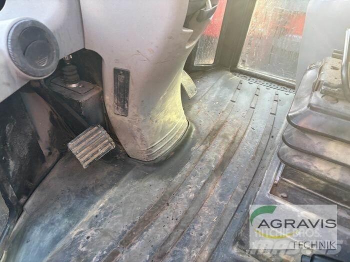 CAT 908 Фронтальні навантажувачі