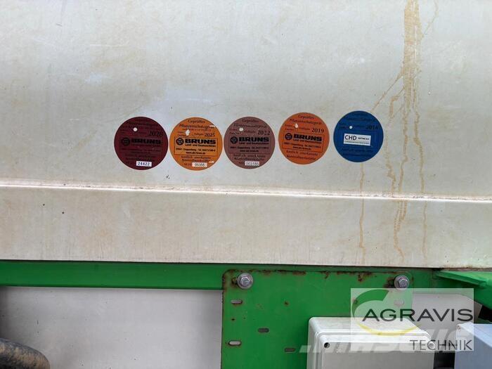 CHD Eefting D4024 Причіпні обприскувачі