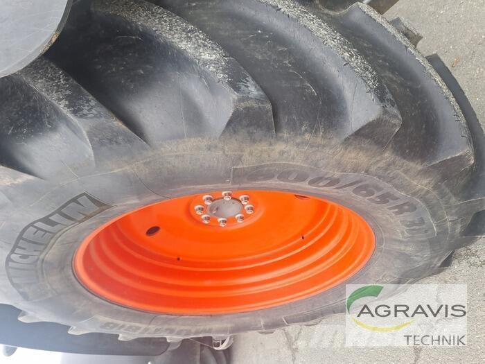 CLAAS ARION 540 CEBIS Трактори