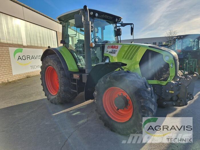 CLAAS ARION 640 CEBIS Трактори