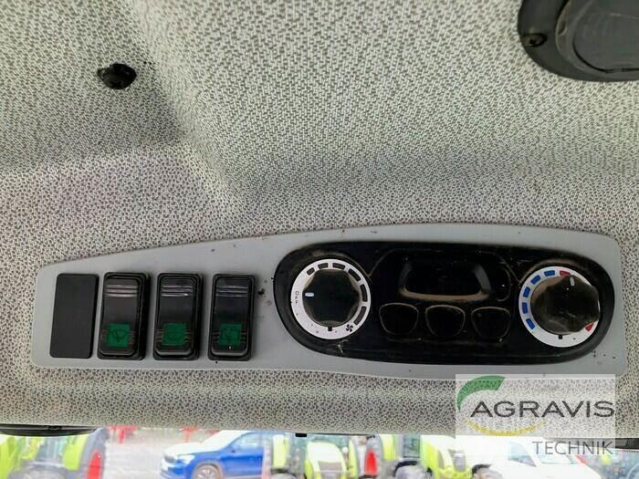 CLAAS ATOS 330 C Трактори