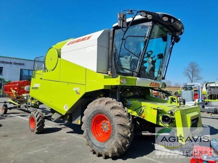 CLAAS AVERO 240 Зернозбиральні комбайни