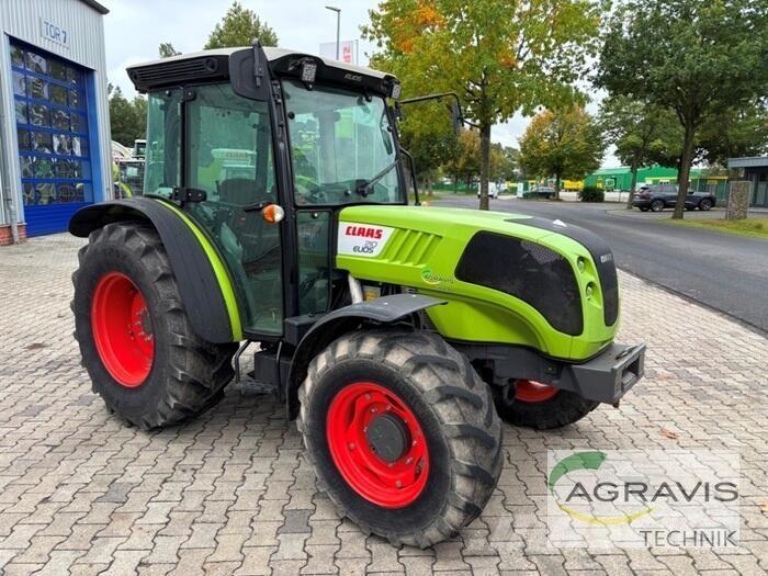 CLAAS ELIOS 210 Трактори