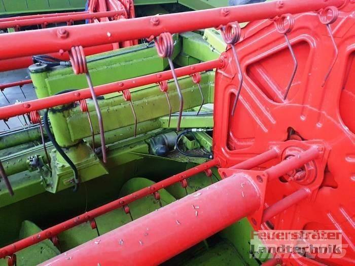 CLAAS LEXION 440 AC Зернозбиральні комбайни