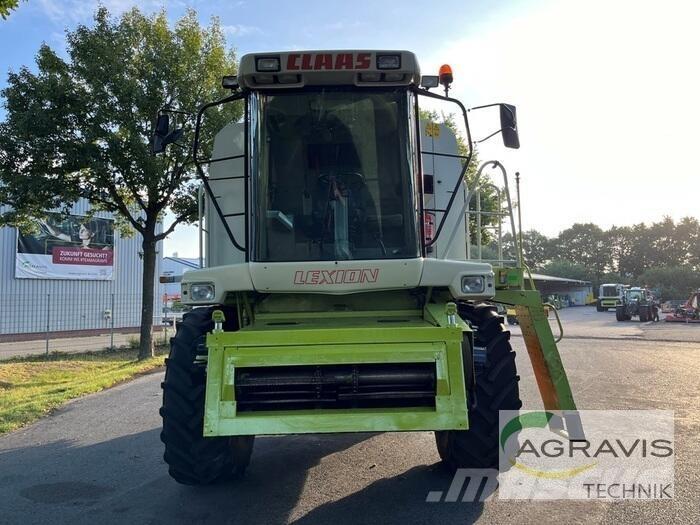 CLAAS LEXION 450 Зернозбиральні комбайни