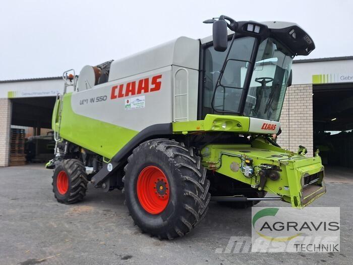 CLAAS LEXION 550 Зернозбиральні комбайни