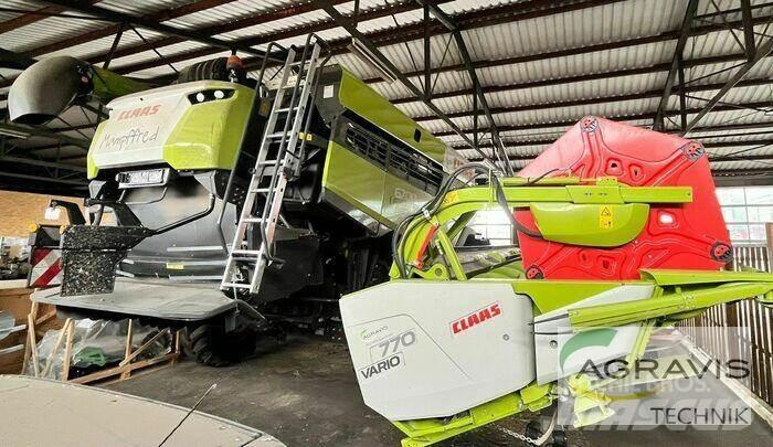 CLAAS LEXION 6700 Зернозбиральні комбайни