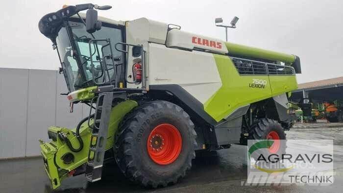 CLAAS LEXION 7500 Зернозбиральні комбайни