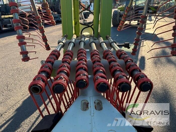 CLAAS LINER 2700 Граблі і сінозворушувачі