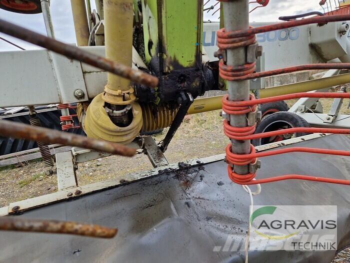 CLAAS LINER 3000 Граблі і сінозворушувачі