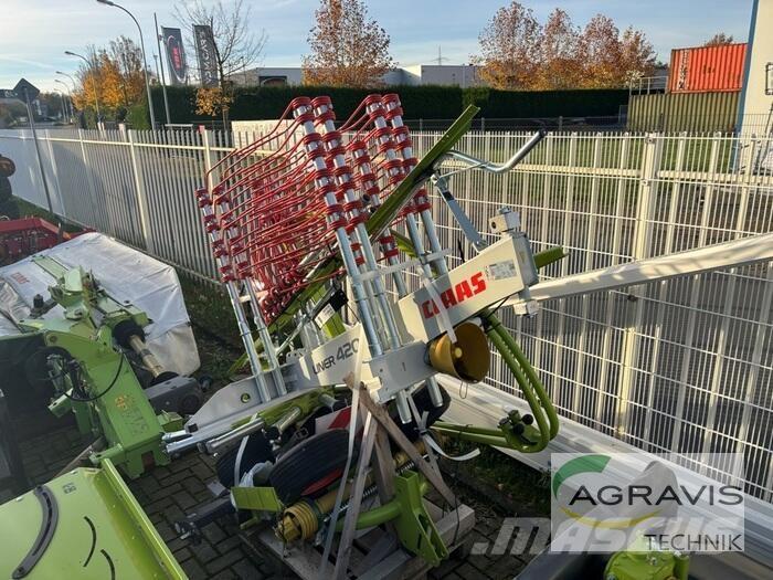 CLAAS LINER 420 Граблі і сінозворушувачі
