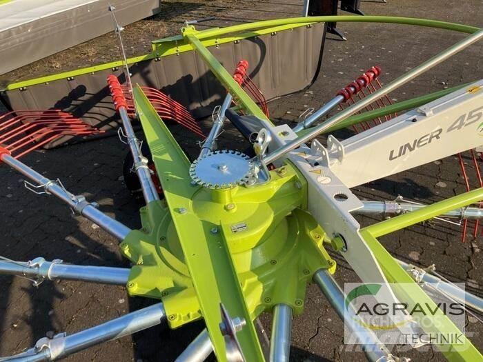 CLAAS LINER 450 Граблі і сінозворушувачі