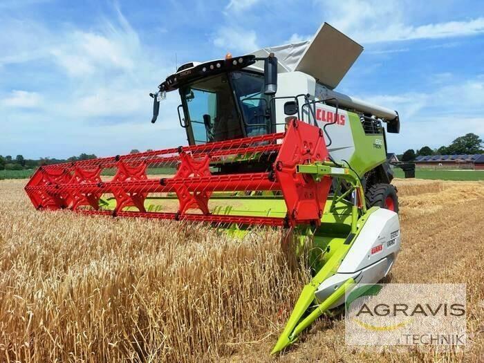 CLAAS TRION 650 Зернозбиральні комбайни