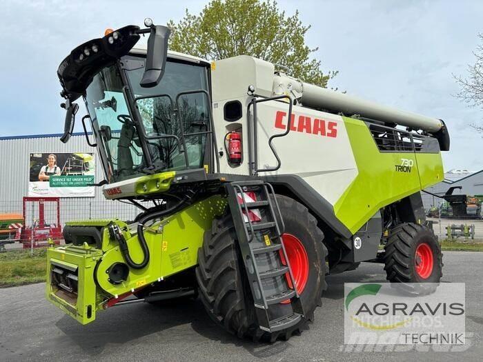 CLAAS TRION 730 Зернозбиральні комбайни