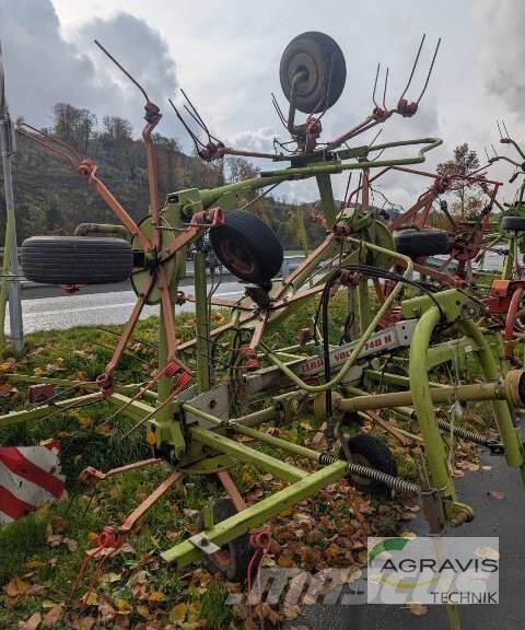 CLAAS VOLTO 740 H Граблі і сінозворушувачі