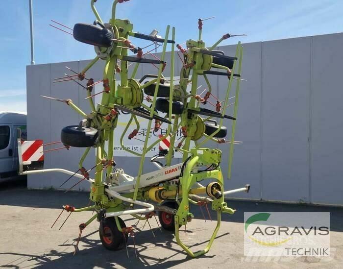 CLAAS VOLTO 900 Граблі і сінозворушувачі